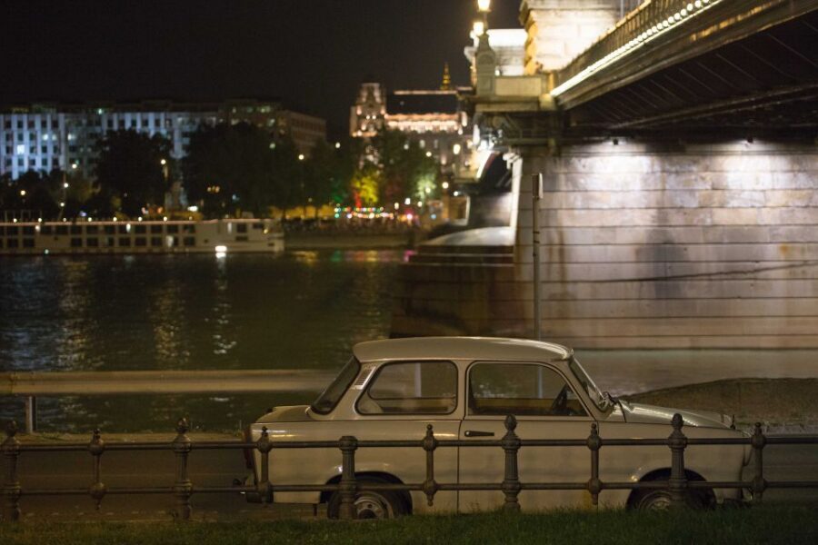 Budapest: Night Walking Tour with River Cruise and Wine - The Lit-Landmark Walk: Chain Bridge, Basilica, Liberty Square, Parliament