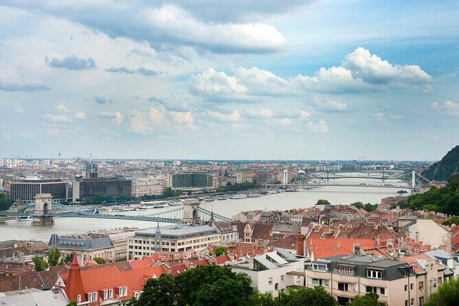 Budapest Orientation Walking Tour - Price and extras: what $42.01 really turns into
