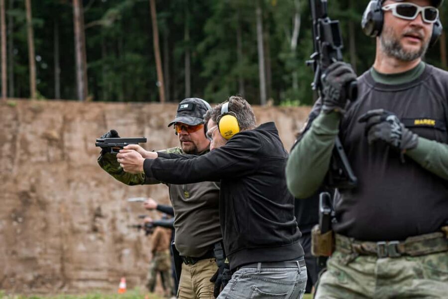 Budapest: Outdoor Shooting Experience + Hotel Pickup - Up to 10 firearms: what you can try at the range
