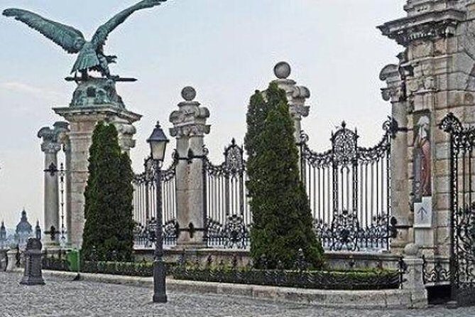 Budapest Private 2 hrs. Mercedes Sightseeing Tour - Timing that protects your day after the tour