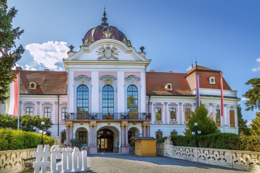 Budapest: Private 3-Hour Gödöllő Palace Tour - The 30-minute drive with door-to-door comfort
