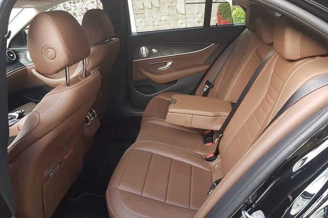 Budapest Private Airport Transfer in a Luxury Car - The Ride Time Reality: 30 Minutes, One-Way Convenience