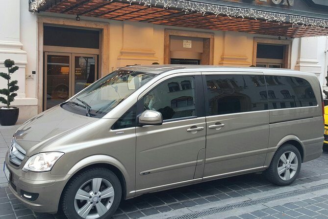 Budapest Private Arrival Transfer: Railway station to hotels - Timed Pickup: Why a Budapest Arrival Transfer Feels Like a Cheat Code