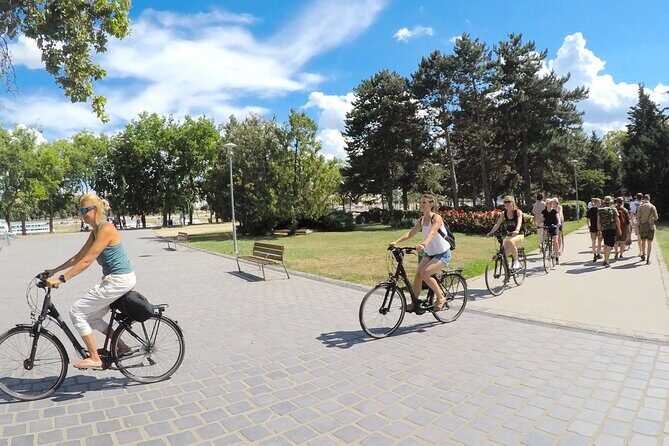 Budapest private Bike & e-Bike Tour with a drink - Key Highlights You’ll Actually Feel on the Ride