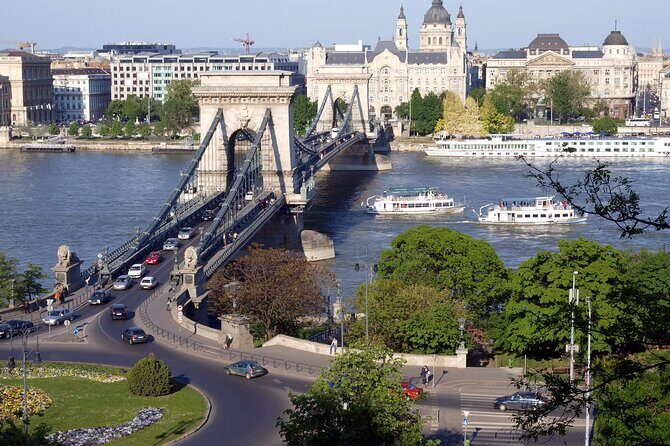 Budapest Private City Tour by car in 4 hours - Stop 3: Citadella viewpoint time for big-picture Budapest