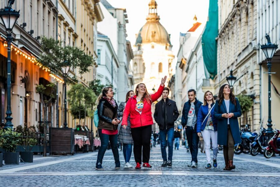 Budapest: Private Custom Tour with a Local – Icons & Gems - Key points before you go