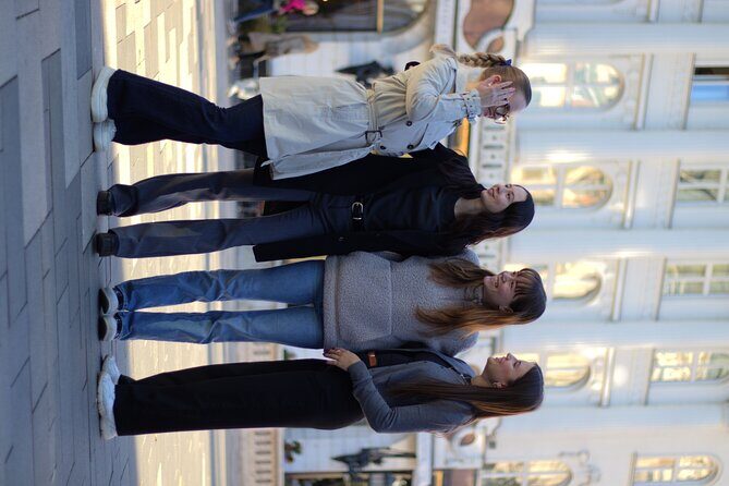 Budapest Private Guided Tour with Photoshoot - Big(3hrs) - How the photoshoot feels stress-free (and why the souvenir matters)