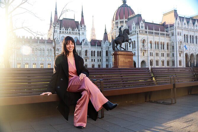 Budapest Private Guided Tour with Photoshoot - Small(2hrs) - Starting at Vörösmarty tér: getting oriented and getting the first frame right