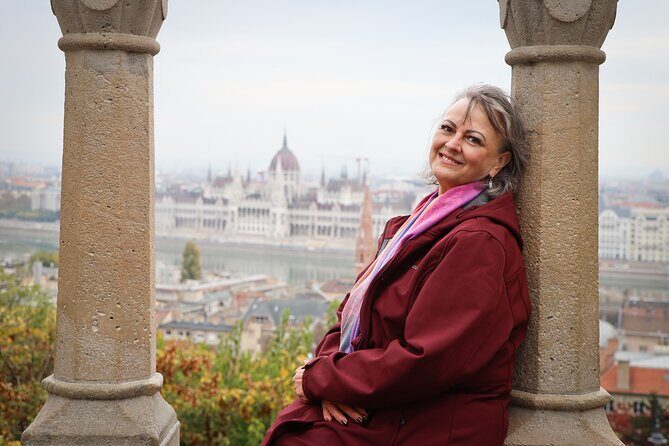 Budapest Private Guided Tour with Photoshoot - Small(2hrs) - St. Stephen’s Basilica: more time on the landmark, fewer photo regrets