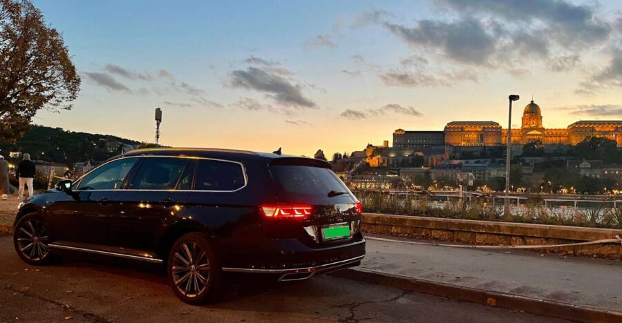 Budapest: Private Sightseeing Tour by car - Why a private car tour fits Budapest so well