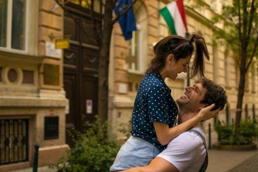 Budapest: Proposal Photos at enchanting Fisherman's Bastion - Weather reality in Budapest: what you can do