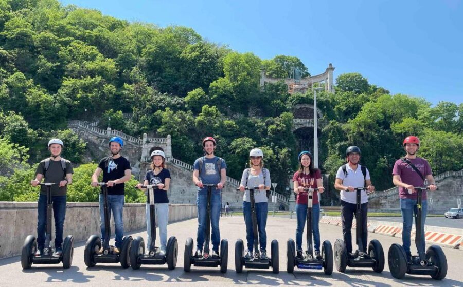 Budapest: Quick Ride on Riverside - 30 Min Segway Tour - Getting trained fast at Segway BP (and feeling steady)