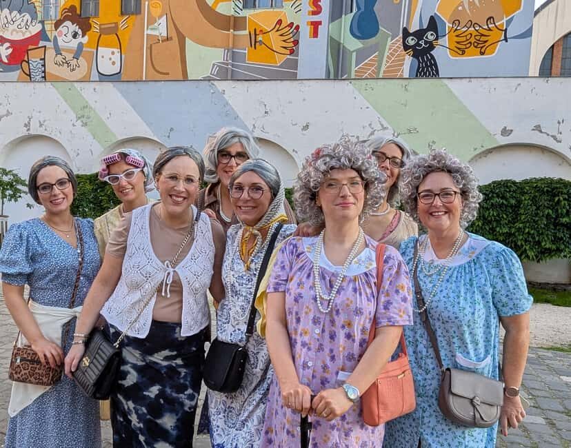 Budapest: Ruin Bars, Street Art, and Jewish Quarter Tour - Street Food Stop: The Bite-Sized Fuel You’ll Appreciate