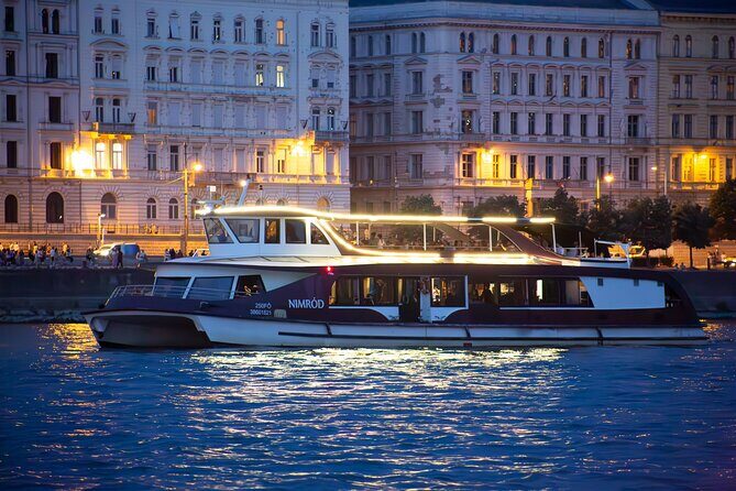 Budapest Sightseeing with Drink Included - Buda Castle, Fisherman’s Bastion, and the Palace of Art from the Water