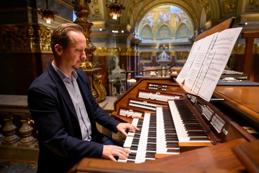 Budapest: St.Stephen's Basilica Grand Organ Concert Tickets - After the Music: Church Time at Your Pace