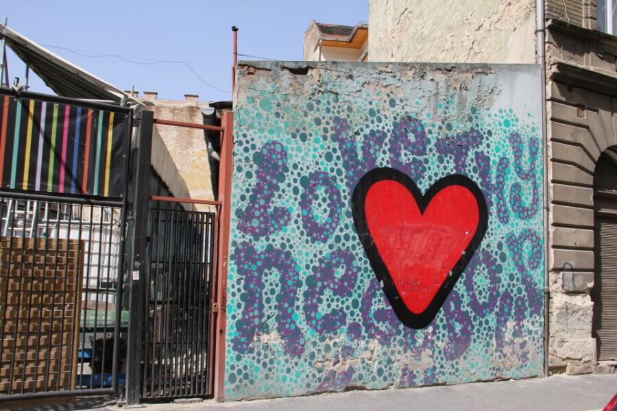 Budapest: Street Art Tour - How the 3-hour route really feels: stop, look, ask