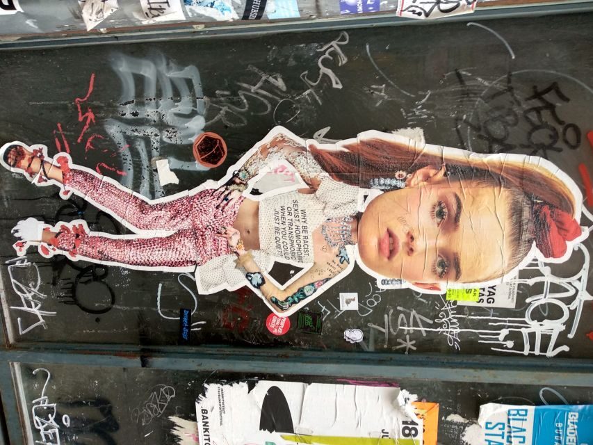 Budapest: Street Art Tour - Artists, ideas, and the politics you can read at street level