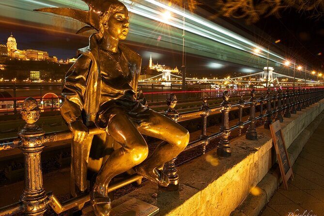 Budapest Street Photography by Lukacs Gabor - The Walking Loop: How the City Photos Get Made