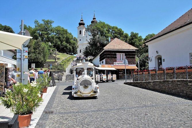 Budapest to Lake Balaton and Porcelain Museum Private Day Tour - Balatonfüred: spa-town walking and lake views on the north shore
