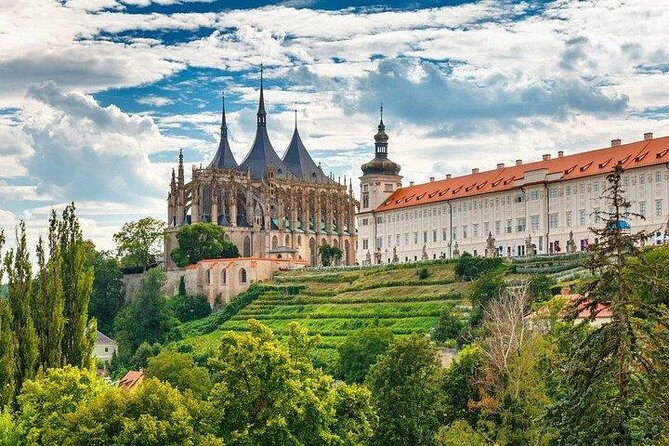 Budapest to Prague Private transfer with 2 hour sightseeing stop - Small Things to Plan So You Don’t Feel Rushed