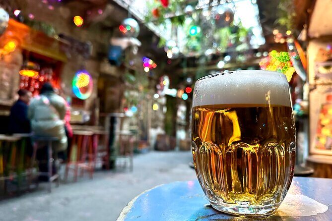 Budapest Urban Art - Private Street Art Tour with a Drink in a Ruin Bar - The Private Guide Experience: Ask Questions Without Rushing