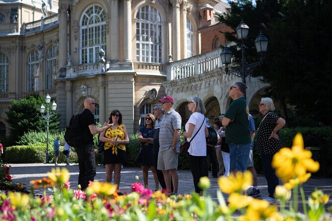 Budapest Urban Walk - Budapest City Tour with Cake & Coffee - Stop 6: St. Stephen’s Basilica (Szent István-bazilika) and the Reliquary Detail