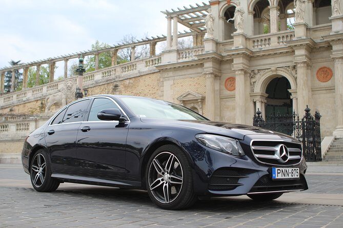 Budapest - Vienna Private Car Transfer - On the Road: Comfort, Break Stops, and Traffic Reality