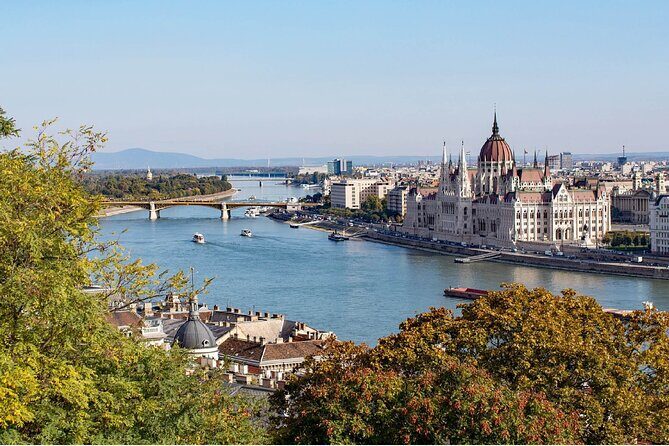 Budapest Walking Tour: Explore Top Sights & Hidden Gems - Start at Szent István tér: Get Your Bearings Fast