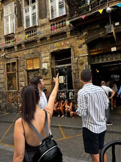 Budapest: Walking Tour with Chimney Cake & Polaroid Photos - Vörösmarty Square, the Danube Promenade, and Vigadó: learning the river’s map