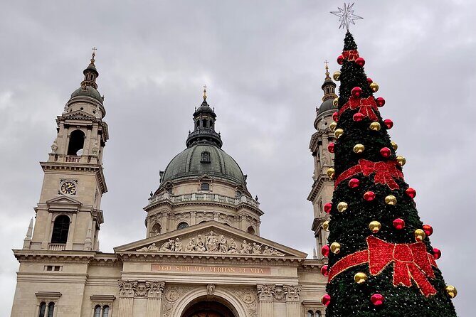 Budapest Wonderland - A Christmas Market Tour with Chimney Cake & Mulled Wine - Vörösmarty Square: where the walking turns into city sightseeing