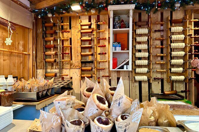 Budapest Wonderland - A Christmas Market Tour with Chimney Cake & Mulled Wine - The Gresham Palace area and the chimney cake shop