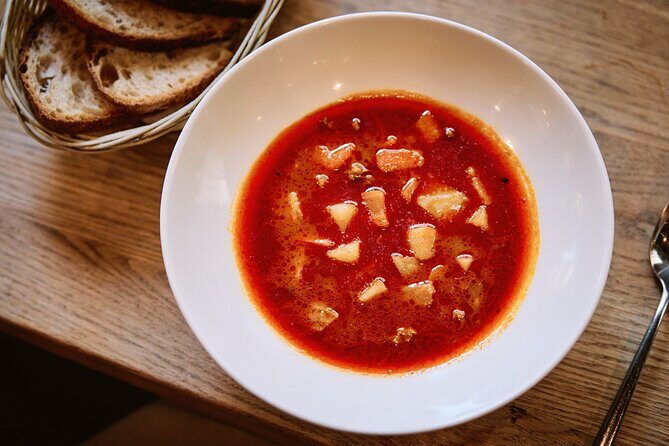 Central Budapest Food Walking Tour with Drinks Included - Value check: is $83.45 worth it in Budapest