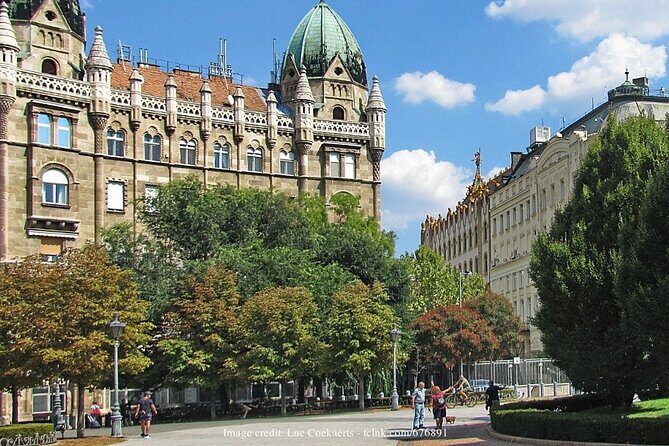Communism in Budapest: Private Tour with House of Terror Museum - Price and value: $180 for a private guide plus museum entry