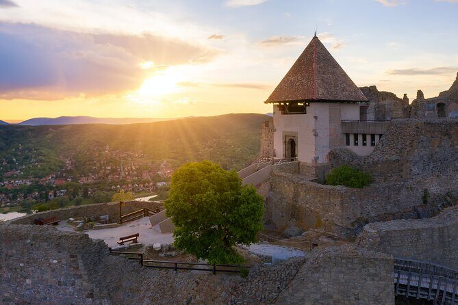 Danube Bend Full-Day Private Tour From Budapest - Szentendre’s cobbled lanes and artists-town vibe