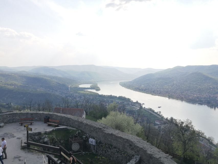 Danube Bend: Private 8-Hour Full Board Tour from Budapest - Price and logistics: is $352 per person worth it?