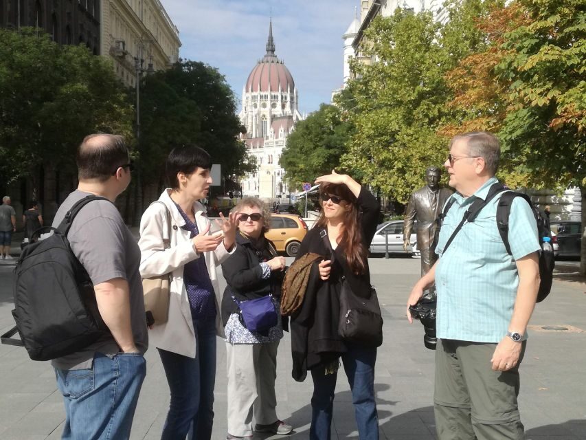 Downtown Pest Walking Tour - Heroes Square: The 1,000-Year Anniversary Finale