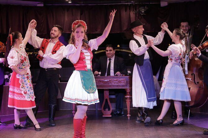 Drinks and Folklore Show Cruise in Budapest - Why This Danube Cruise Feels Worth Your Evening