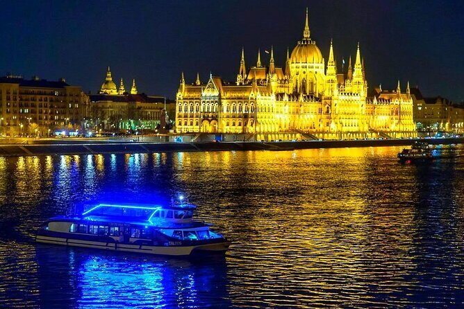 Drinks and Folklore Show Cruise in Budapest - The Sights You’ll See From the Danube (and What Each One Tells You)