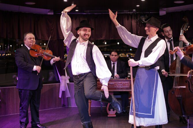 Drinks and Folklore Show Cruise in Budapest - Who This Cruise Works For (and Who Might Skip It)
