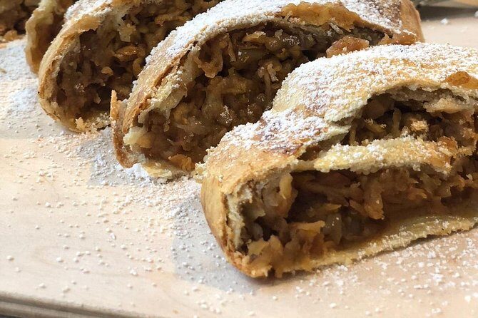 Enjoy a Hungarian Strudel Class & Local Wine Tasting - Why a Budapest Strudel Class Fits the 2-Hour Window