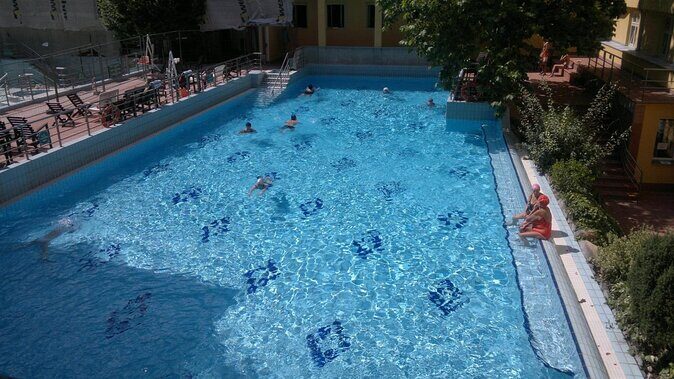 Full-Day Admission to Budapest Lukacs Thermal Bath - Lukács Thermal Bath in Budapest: what you’re actually paying for