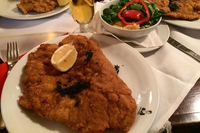 Full day PRIVATE GUIDED VIENNA tour from Budapest with lunch and drinks - The 7:00 am Start and How the Day Actually Fits