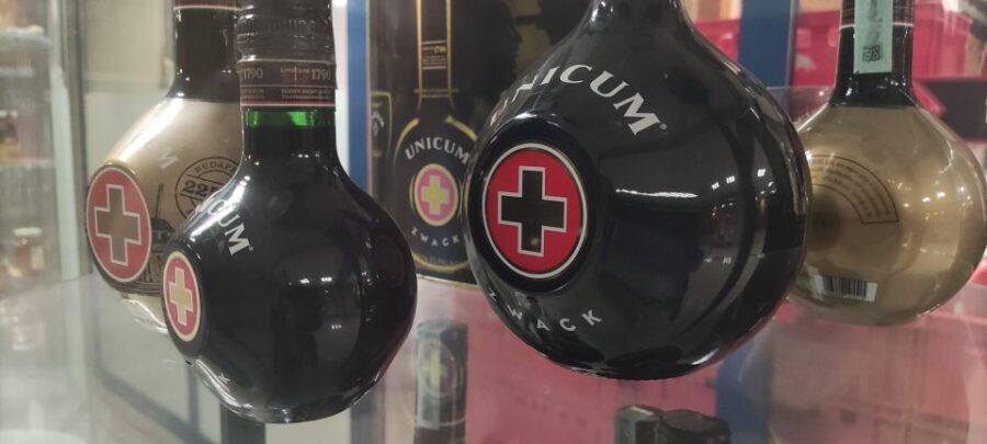 German tour in the Market Hall of Budapest with tastings - Should you book this German Market Hall tasting tour?