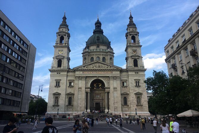 Half day Budapest city tour by car / minivan - City Park stops: Vajdahunyad Castle and the House of Music