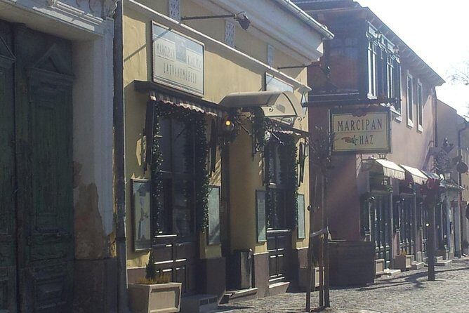 Half Day Guided Private Tour in Szentendre - The lunch break in Szentendre: what you’re responsible for