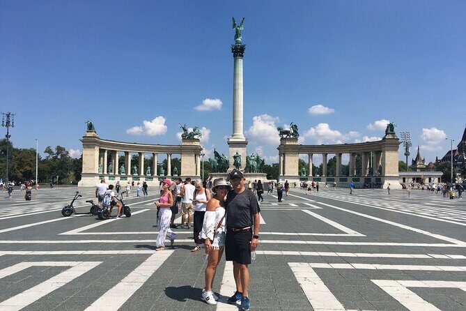 Highlights of Budapest Walking Tours - Central Market Hall: your shortcut to the city’s everyday energy