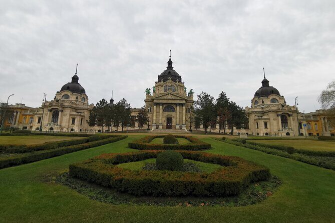 Historical and Cultural Walking Tour in Budapest - Liberty Square to Hungary’s Parliament: politics in plain view
