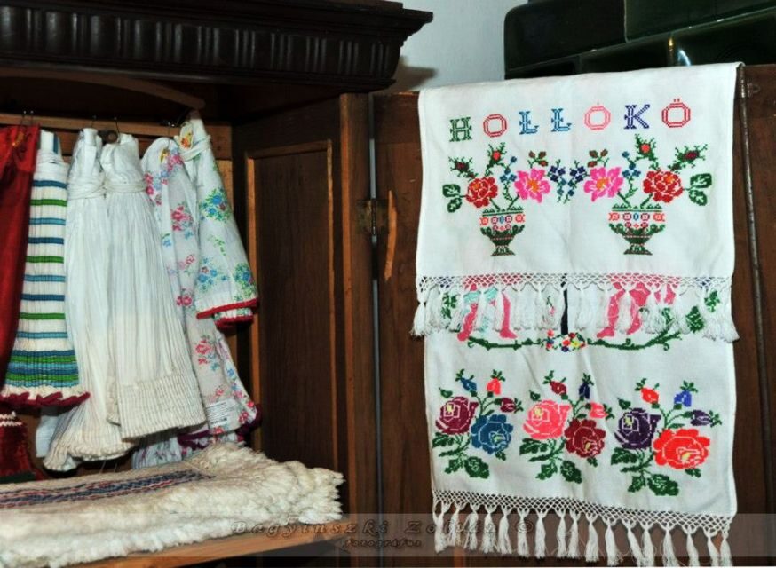 Hollókő, the rural Heritage, Day Tour from Budapest - Palóc culture shows up through dance, crafts, and people