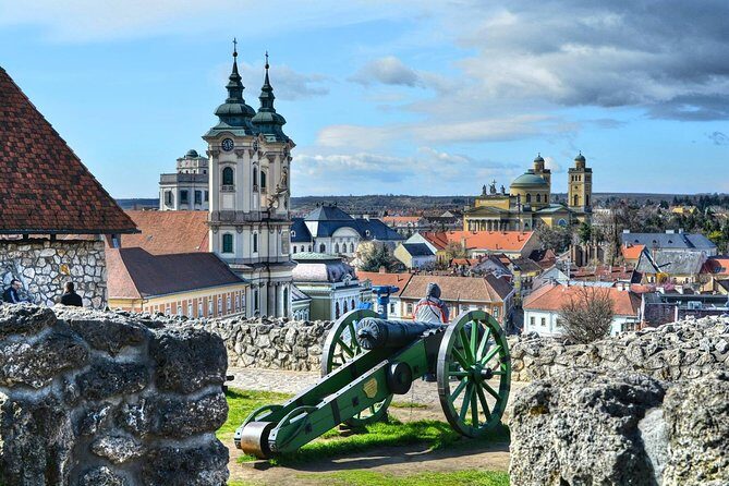 HOLLÓKŐ UNESCO World Heritage site + Eger Castle Private guided tour - How the 7 hours usually feel (and what to plan around)