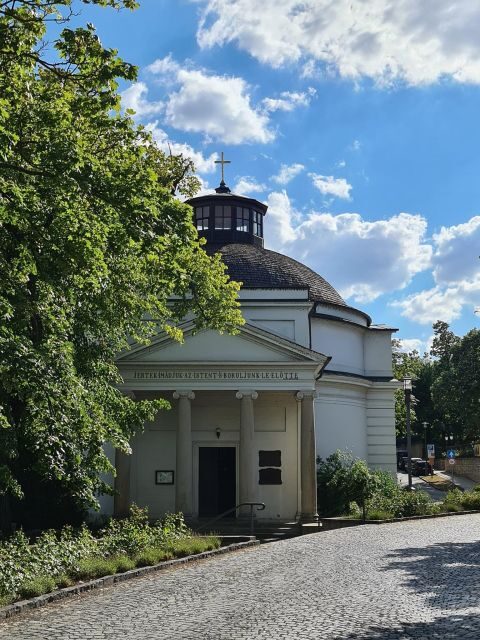 Lake Balaton and Herend Guided Tour - Balatonfüred’s promenade: the “old spa resort” feel